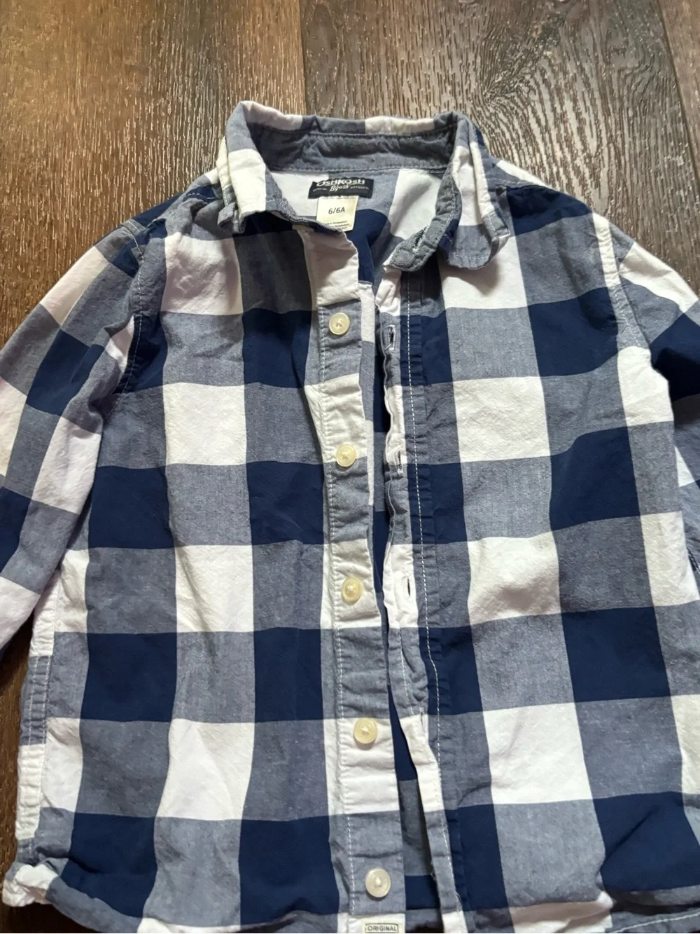 Osh Kosh Boys' Navy and White Buffalo Check Button-Down Shirt Size 6/6A